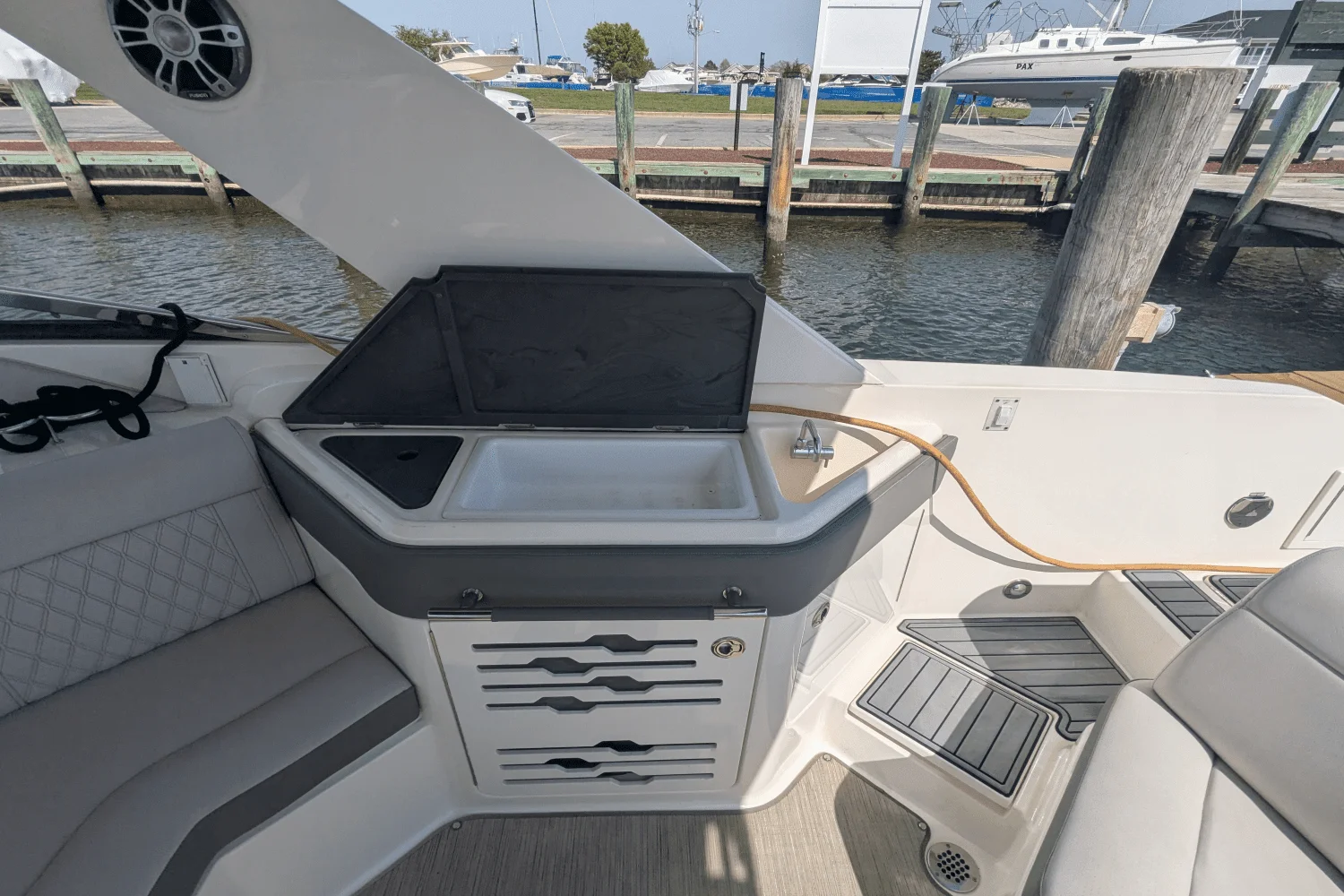 2021 Sea Ray 310 SLX OUTBOARD Image Thumbnail #13