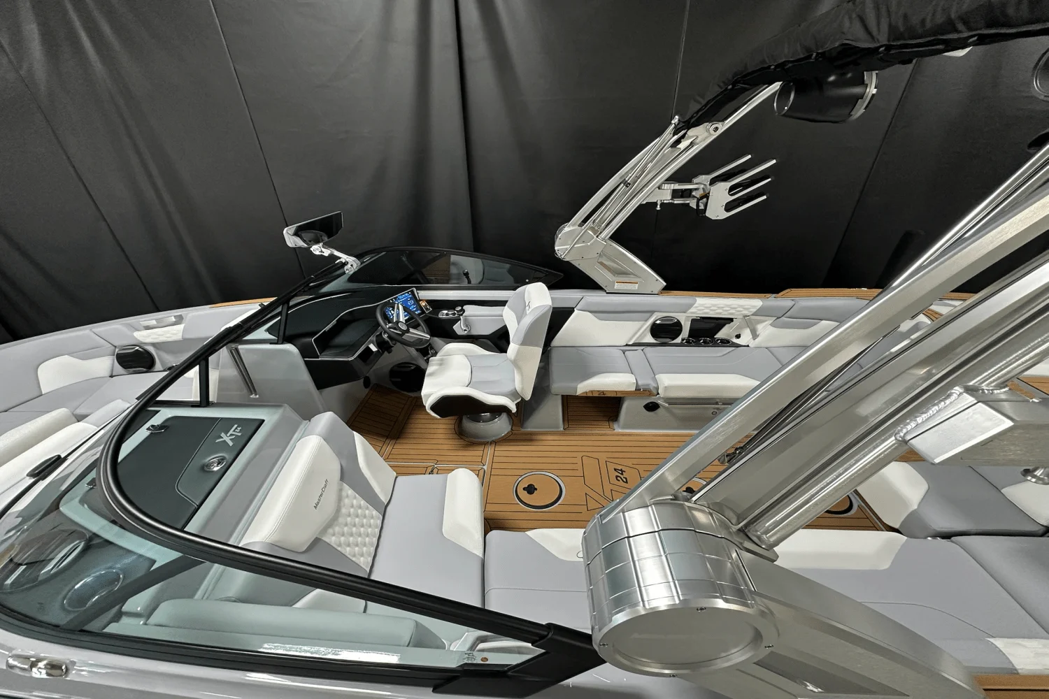 2026 Mastercraft XT24 Image Thumbnail #1