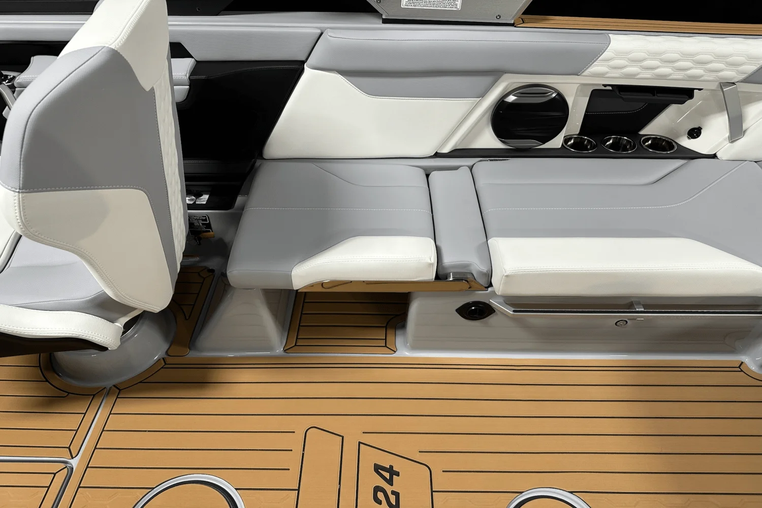 2026 Mastercraft XT24 Image Thumbnail #22