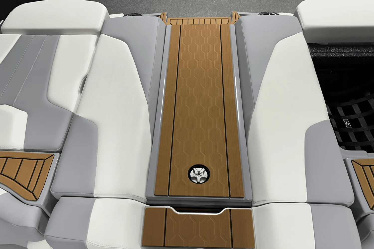 2026 Mastercraft XT24 Image Thumbnail #20