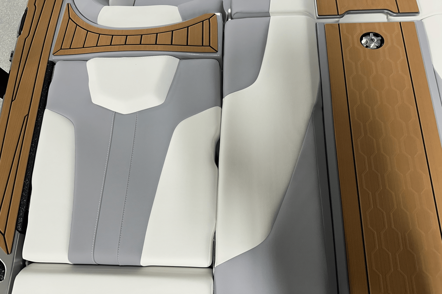 2026 Mastercraft XT24 Image Thumbnail #18