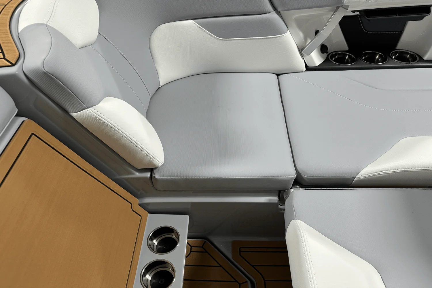 2026 Mastercraft XT24 Image Thumbnail #32