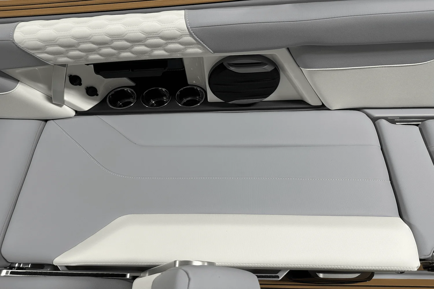 2026 Mastercraft XT24 Image Thumbnail #34