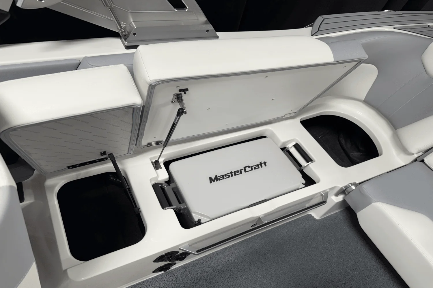 2026 Mastercraft XT23 Image Thumbnail #43