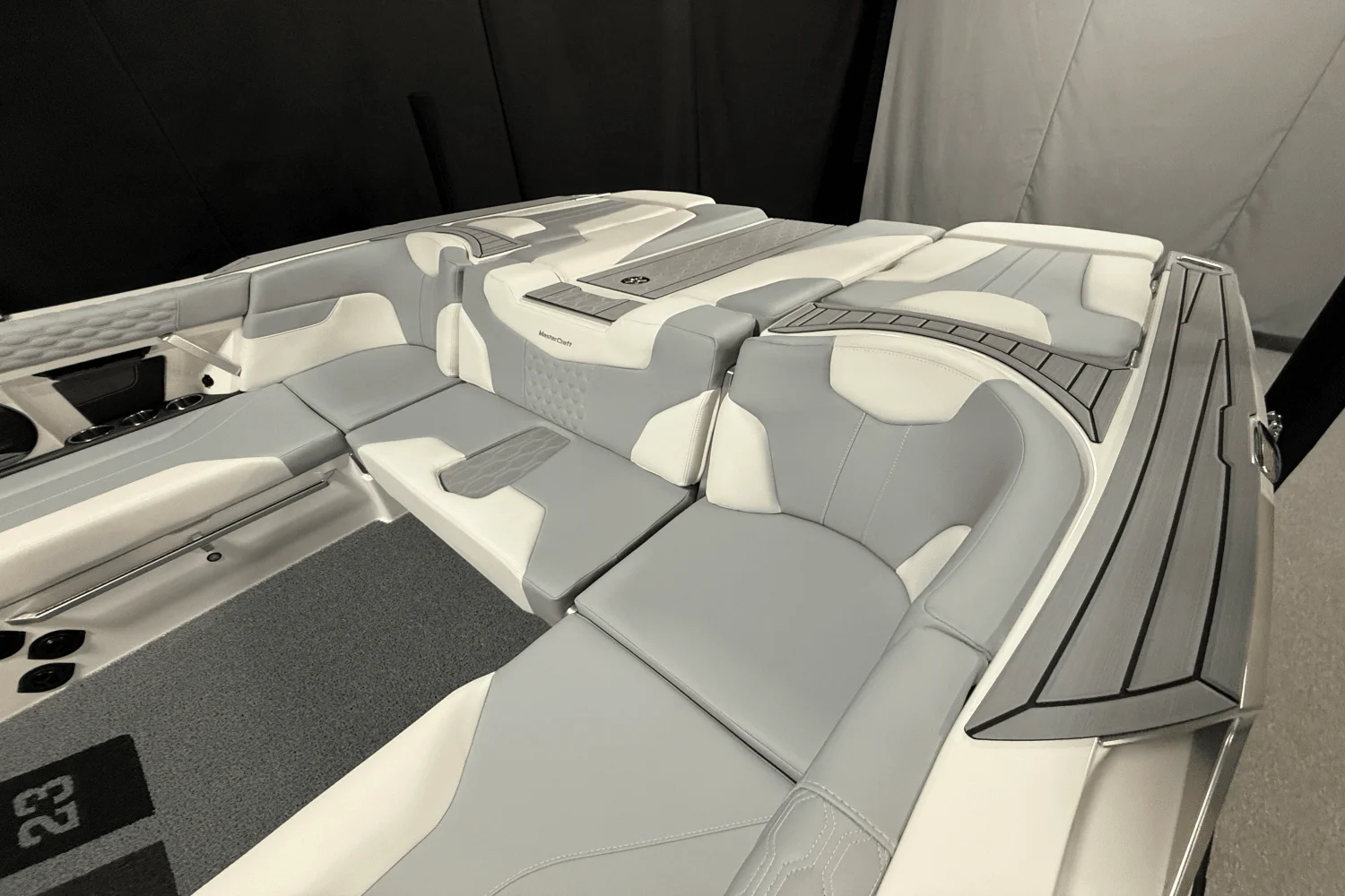 2026 Mastercraft XT23 Image Thumbnail #6