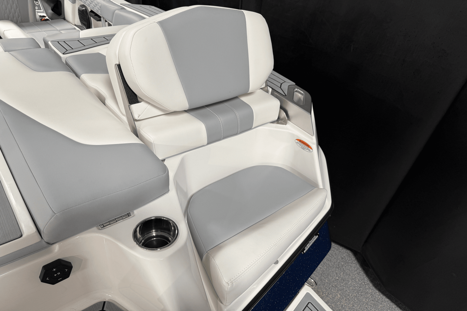 2026 Mastercraft XT23 Image Thumbnail #22