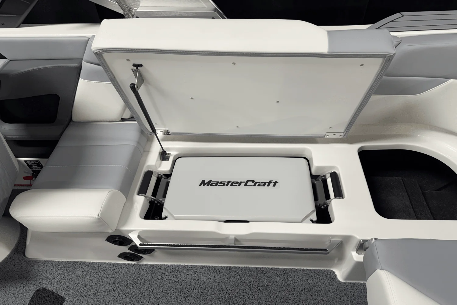 2026 Mastercraft XT23 Image Thumbnail #42