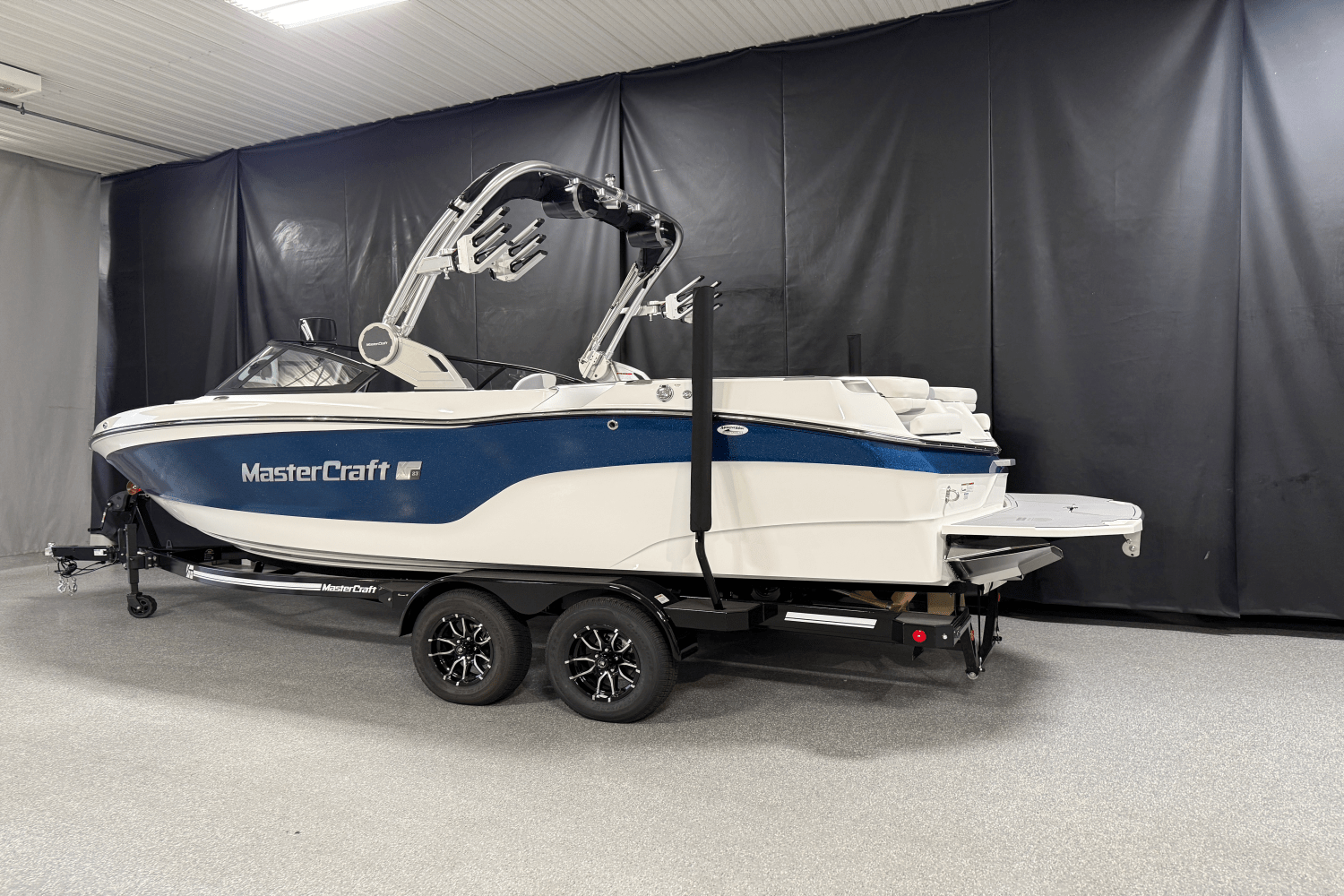 2026 Mastercraft XT23 Image Thumbnail #3