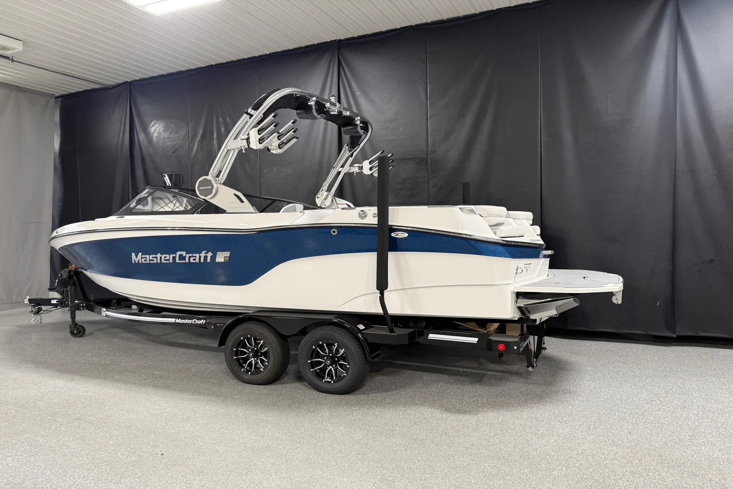 2026 Mastercraft XT23 Image Thumbnail #3