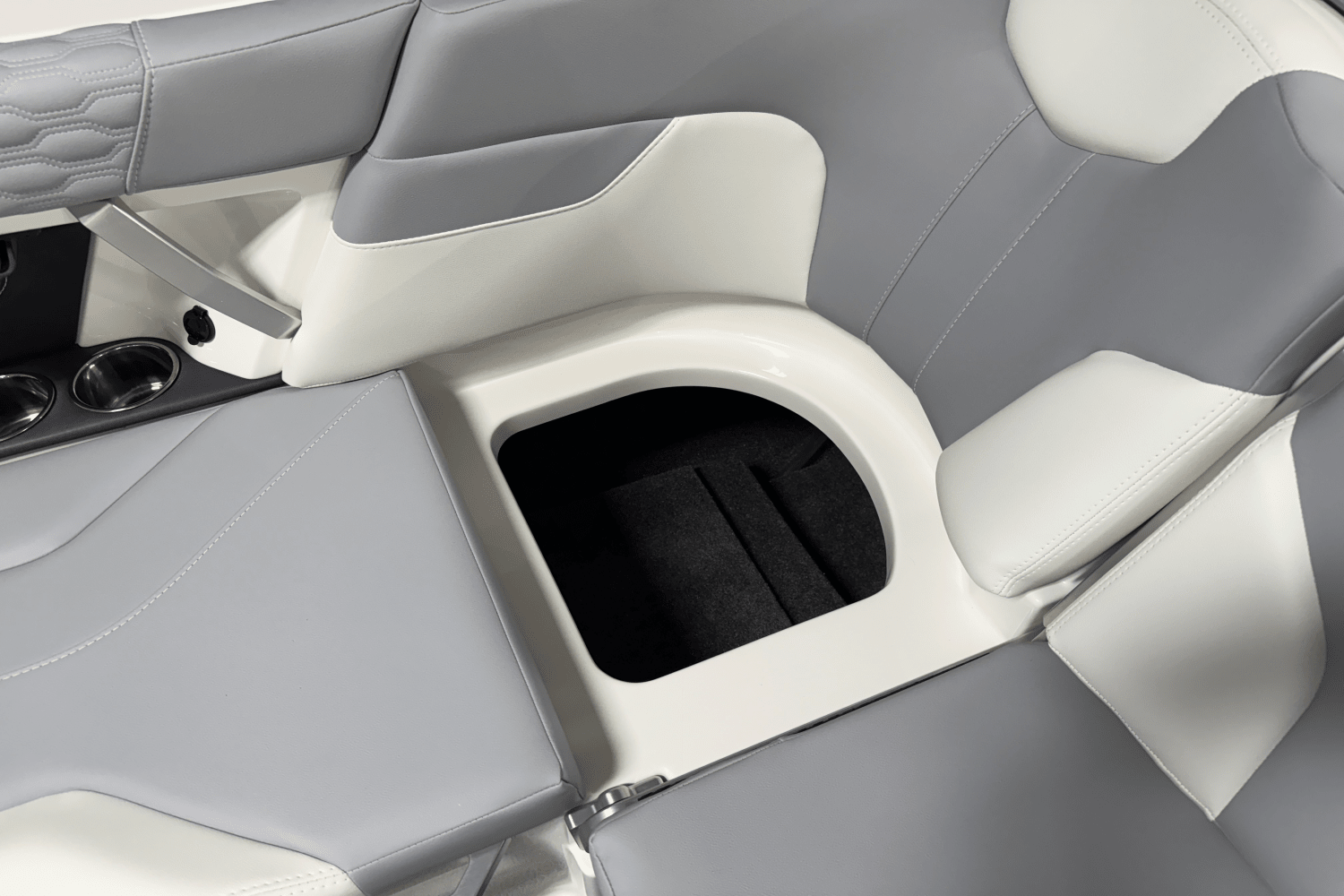 2026 Mastercraft XT23 Image Thumbnail #41