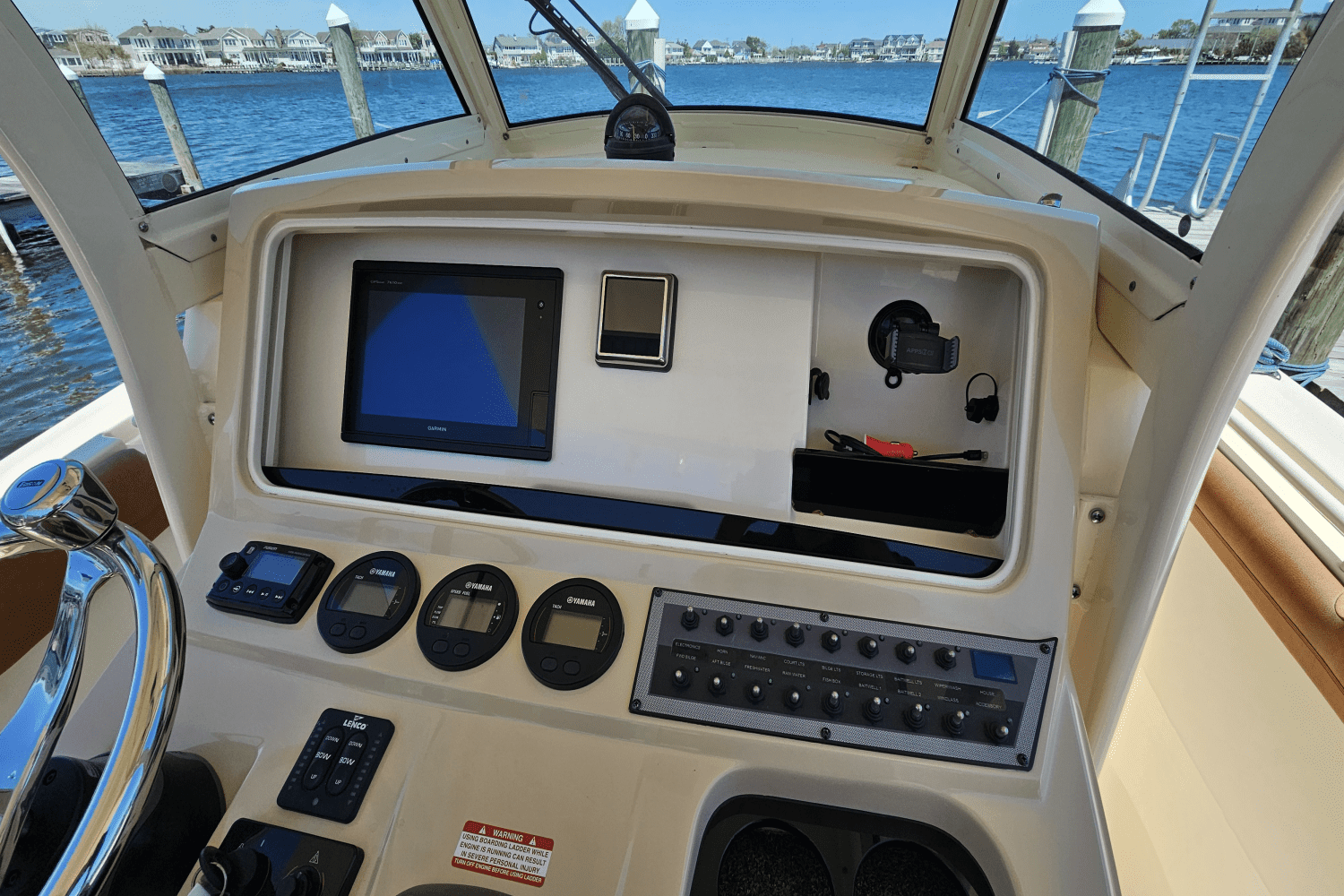 2016 Scout 275 LXF Image Thumbnail #20