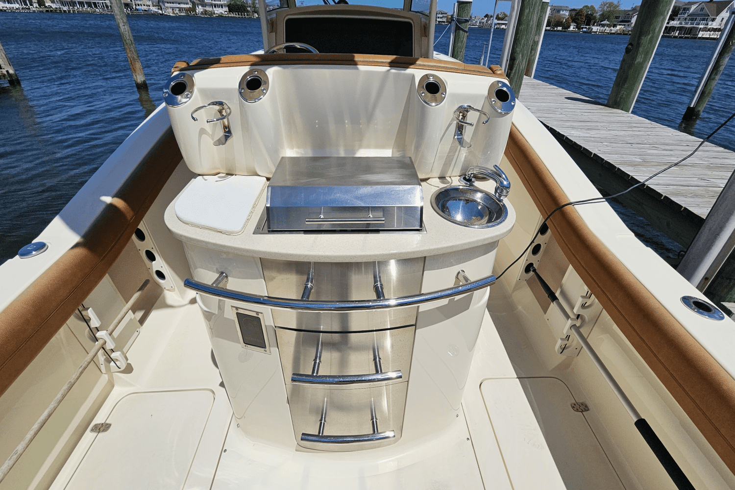 2016 Scout 275 LXF Image Thumbnail #10