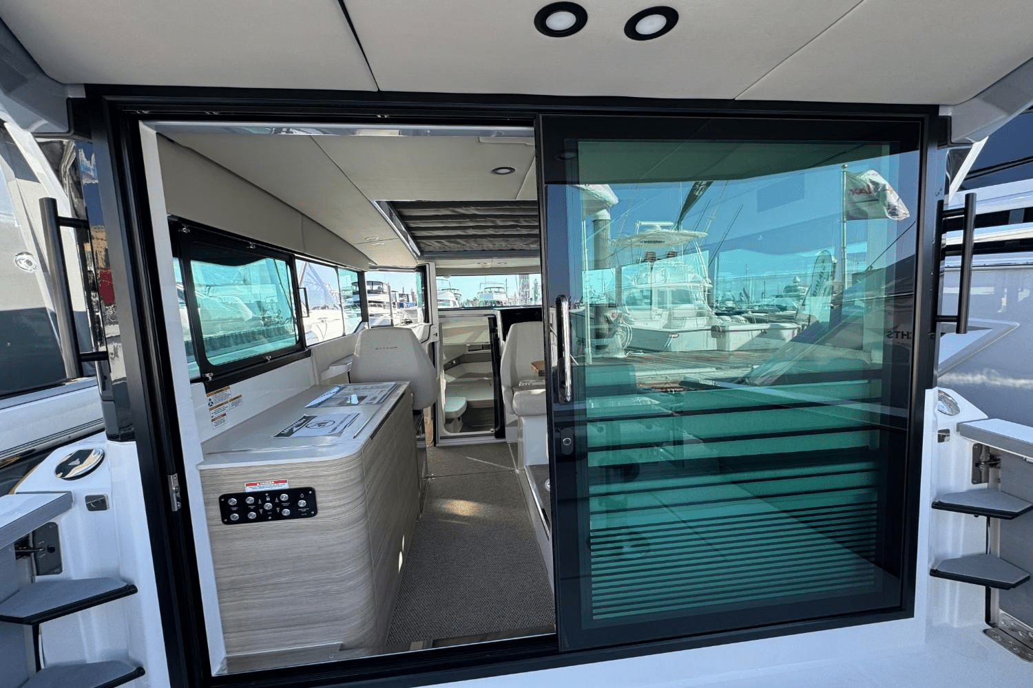 2026 Saxdor 320 GTC Image Thumbnail #8