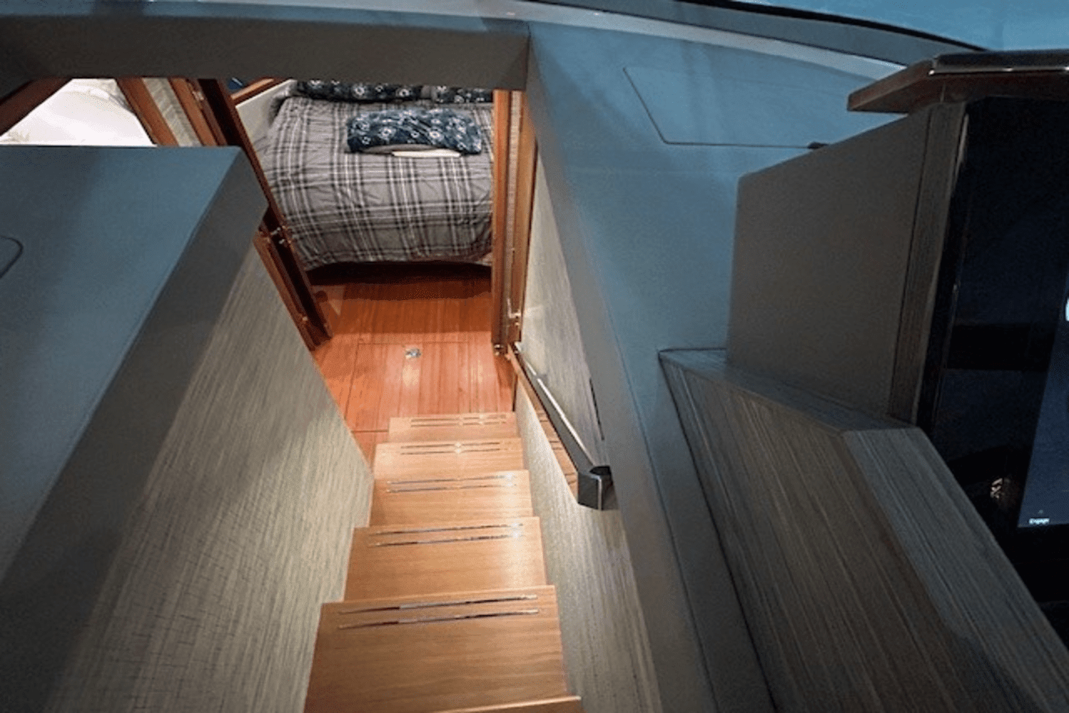 2022 Tiara Yachts
                                                             53 COUPE Image Thumbnail #19