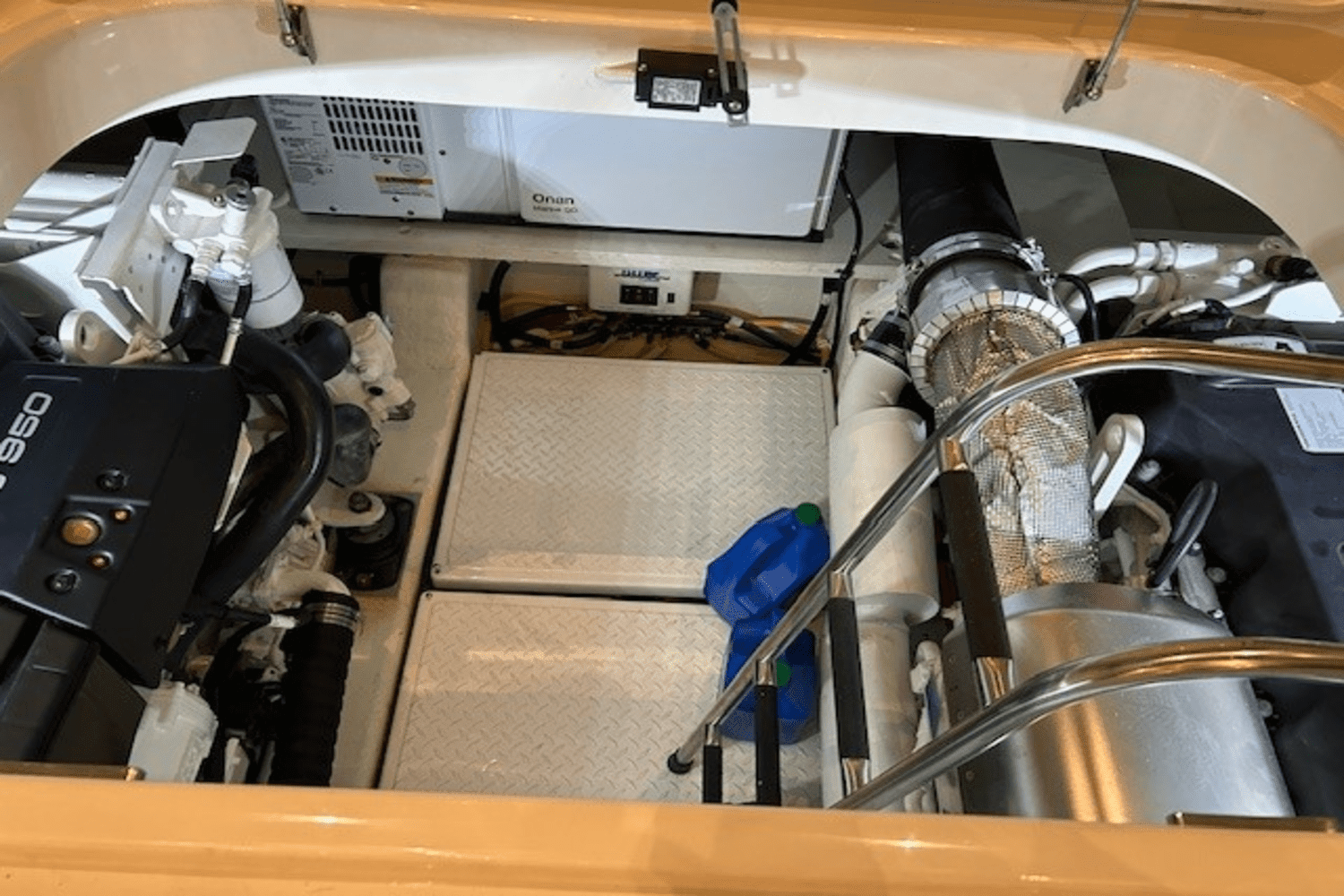 2022 Tiara Yachts
                                                             53 COUPE Image Thumbnail #39