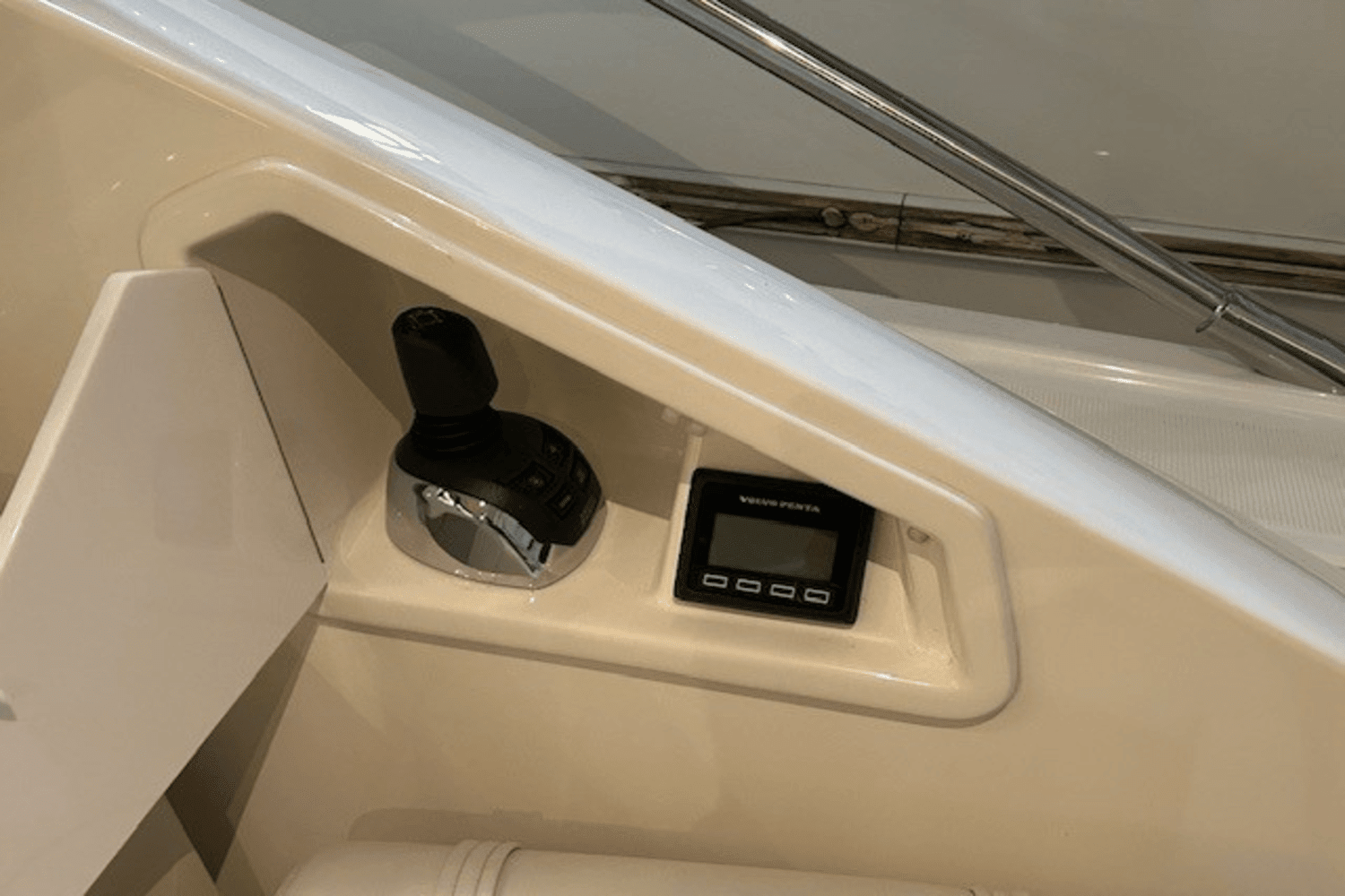 2022 Tiara Yachts
                                                             53 COUPE Image Thumbnail #18
