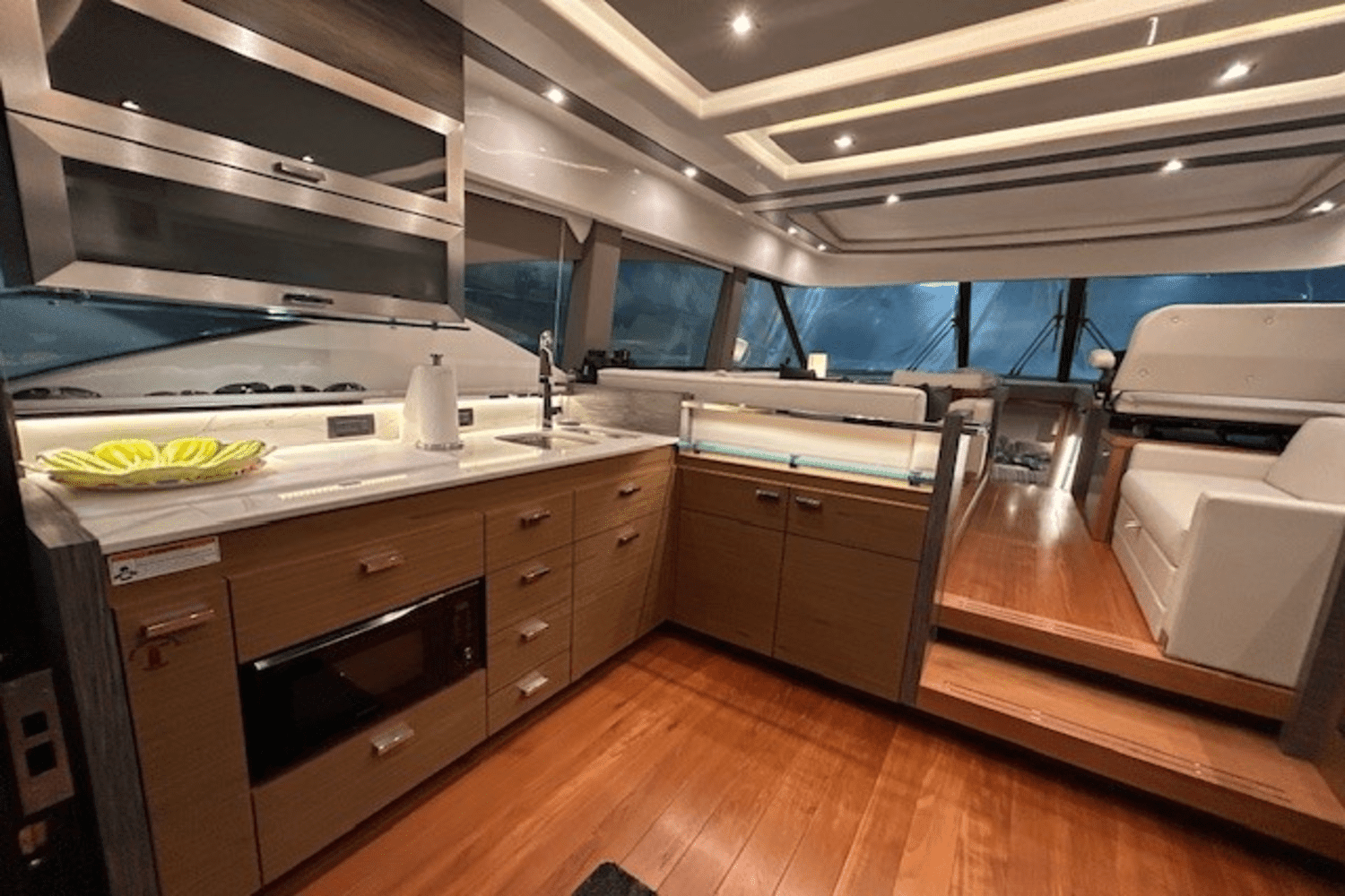 2022 Tiara Yachts
                                                             53 COUPE Image Thumbnail #17