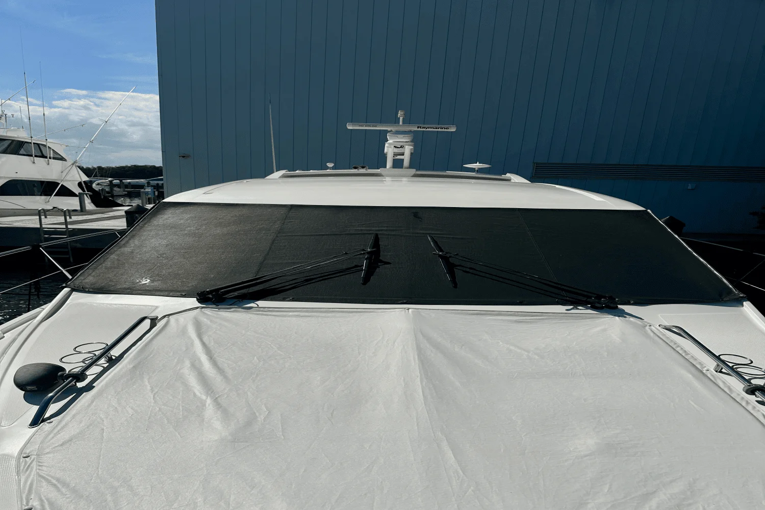 2017 Sea Ray 460 SUNDANCER Image Thumbnail #5