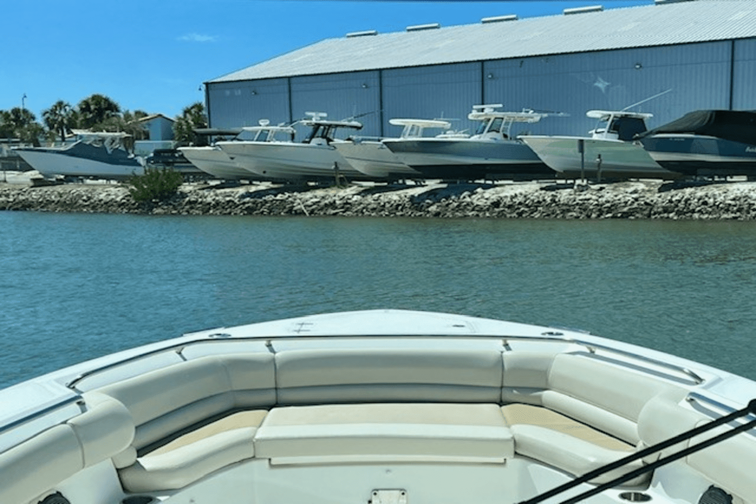 2019 Boston Whaler 330 OUTRAGE Image Thumbnail #15