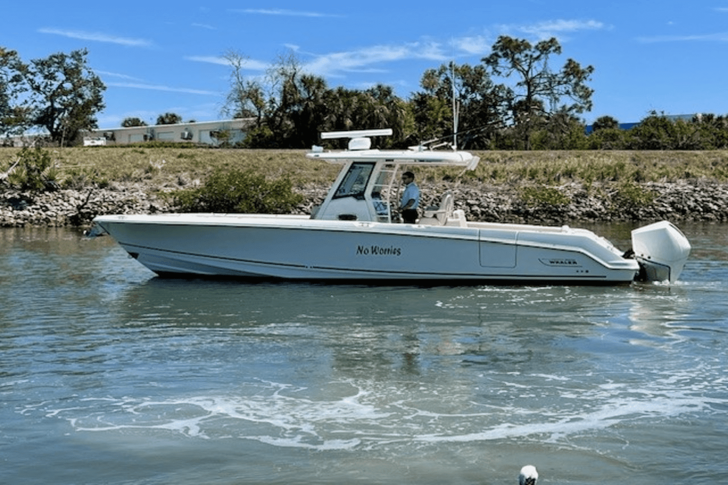 2019 Boston Whaler 330 OUTRAGE Image Thumbnail #4