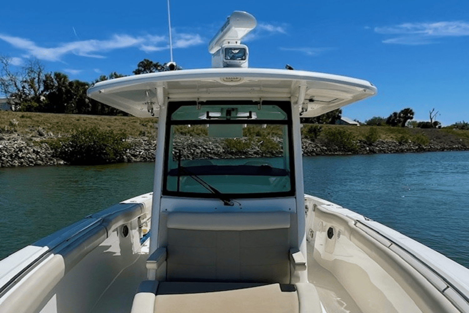 2019 Boston Whaler 330 OUTRAGE Image Thumbnail #14