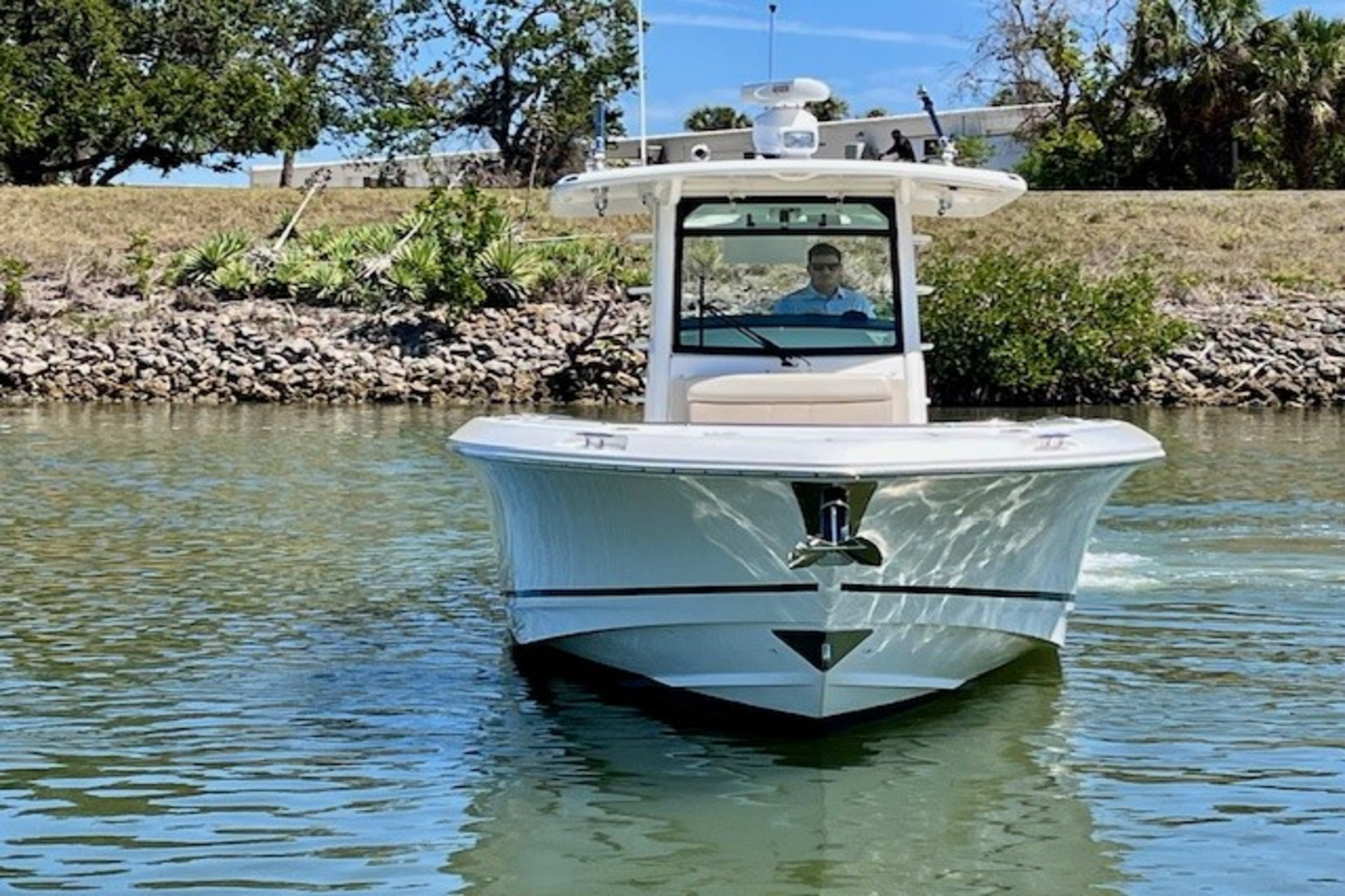 2019 Boston Whaler 330 OUTRAGE Image Thumbnail #11