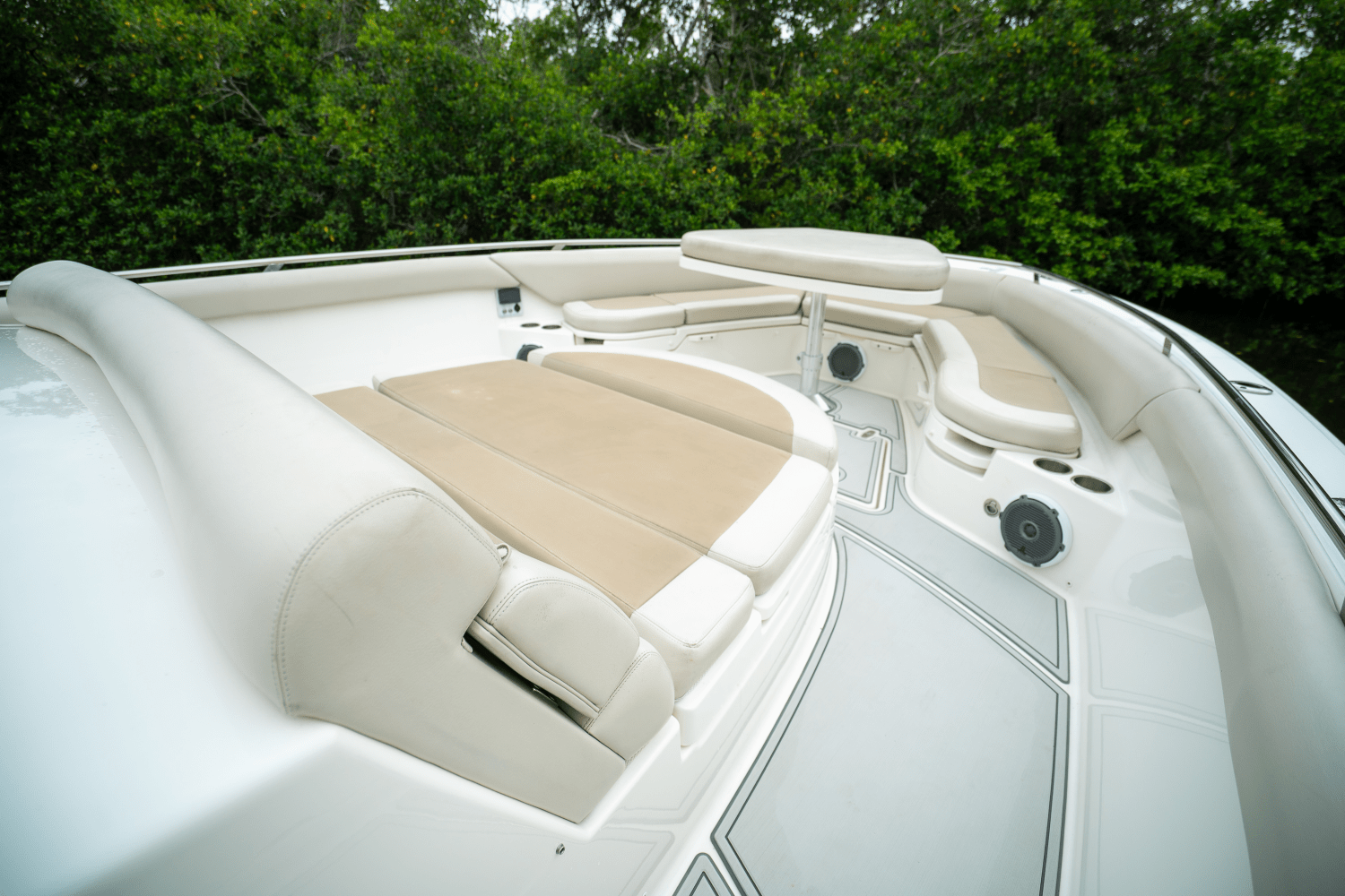 2018 Boston Whaler 420 OUTRAGE Image Thumbnail #31