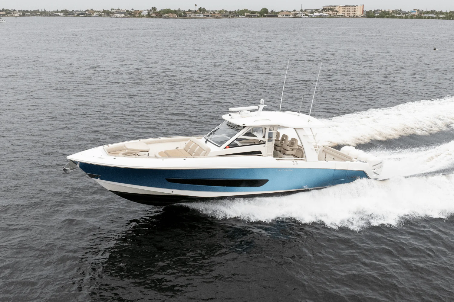 2018 Boston Whaler 420 OUTRAGE Image Thumbnail #45