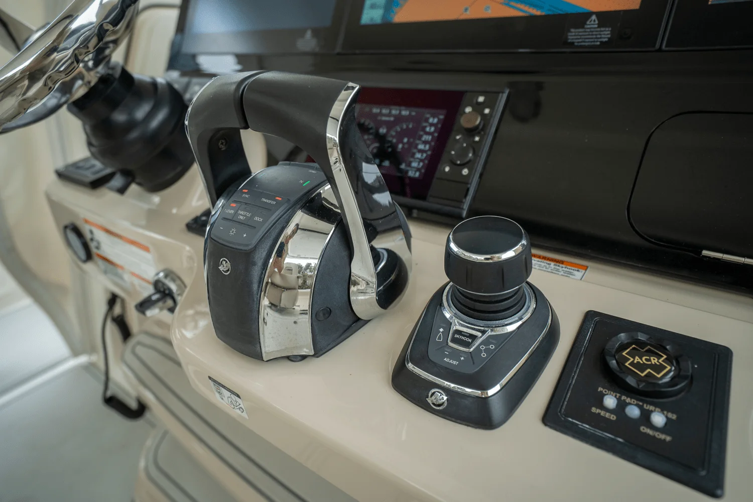 2018 Boston Whaler 420 OUTRAGE Image Thumbnail #18