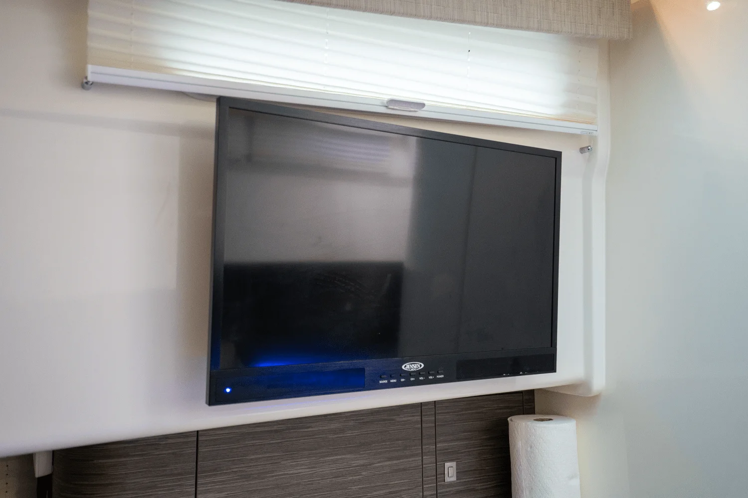 2018 Boston Whaler 420 OUTRAGE Image Thumbnail #22