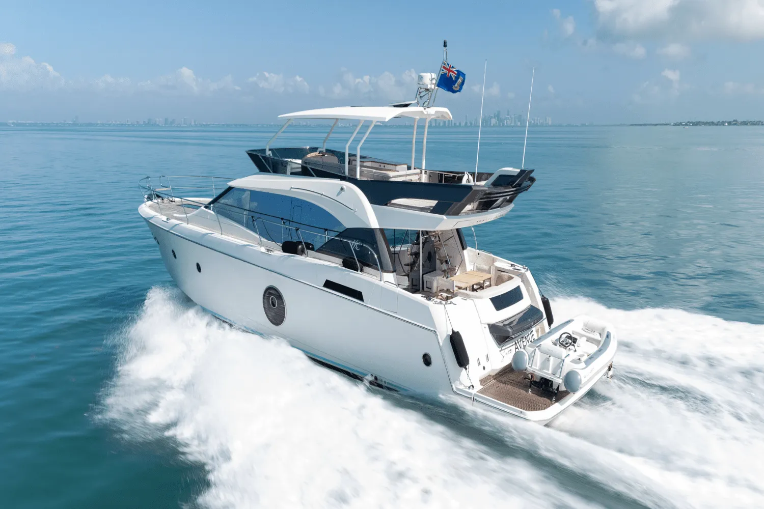 2019 Monte Carlo Yachts MC6 Image Thumbnail #4
