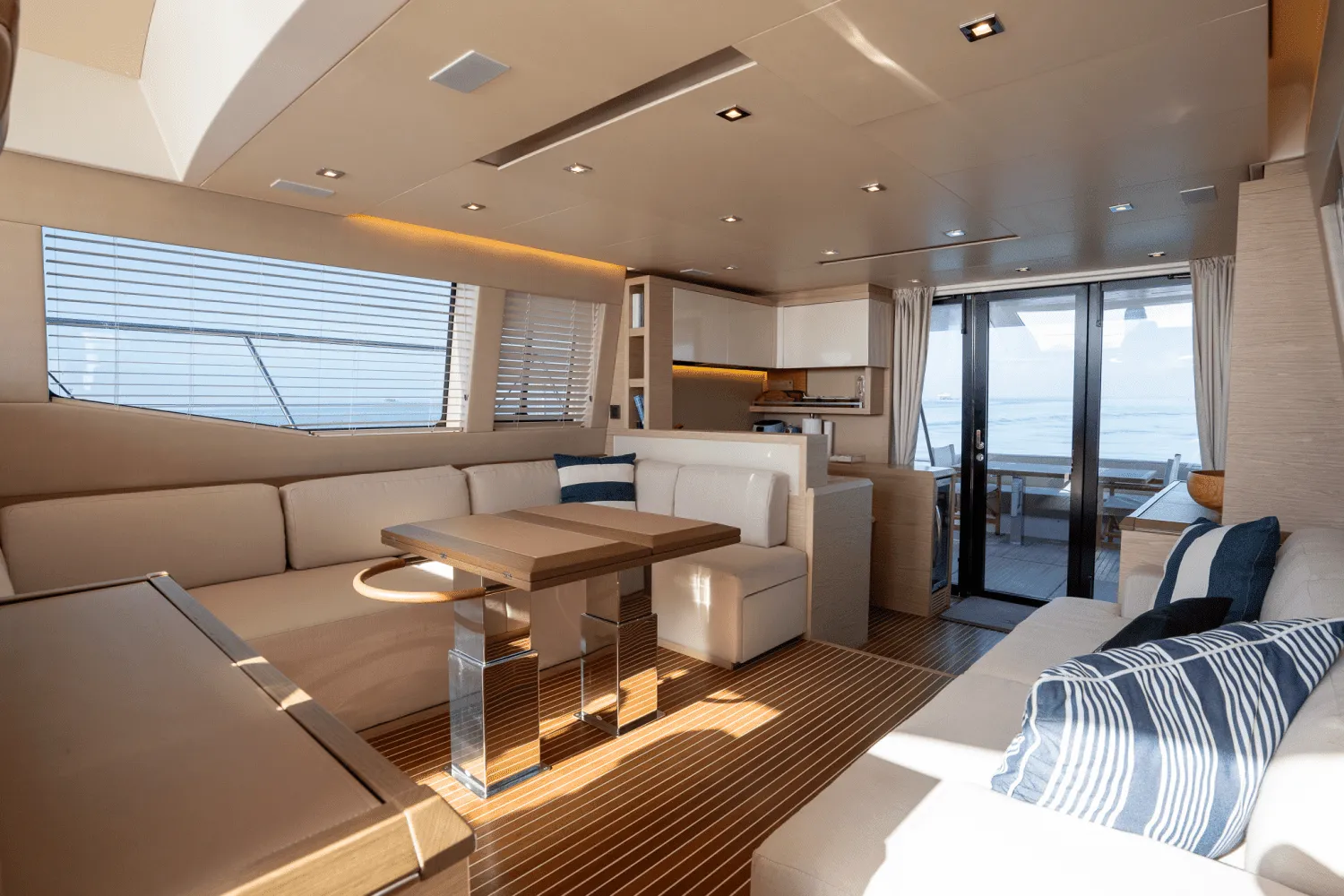 2019 Monte Carlo Yachts MC6 Image Thumbnail #30