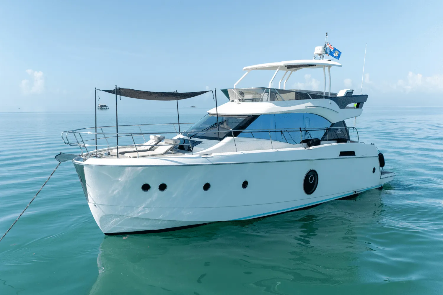 2019 Monte Carlo Yachts MC6 Image Thumbnail #2