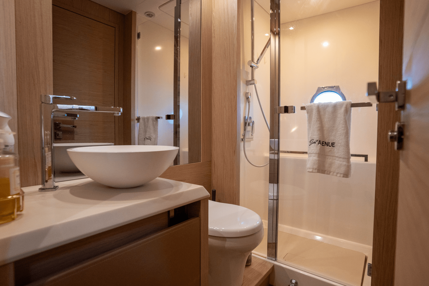 2019 Monte Carlo Yachts MC6 Image Thumbnail #51