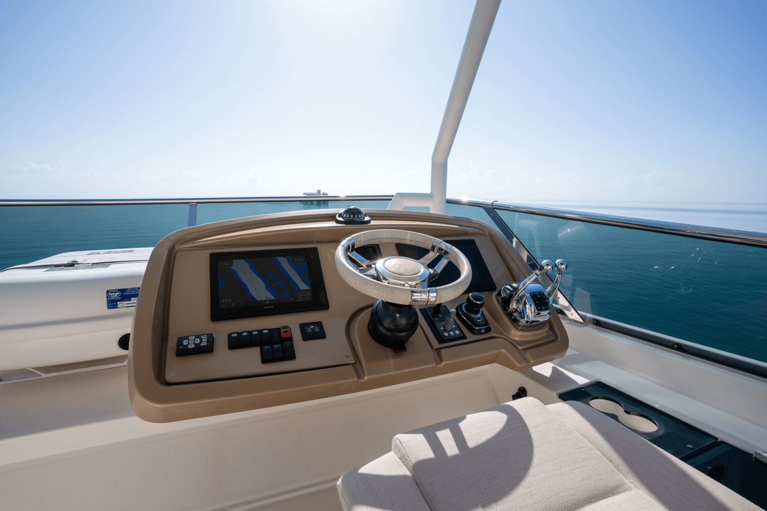 2019 Monte Carlo Yachts MC6 Image Thumbnail #18