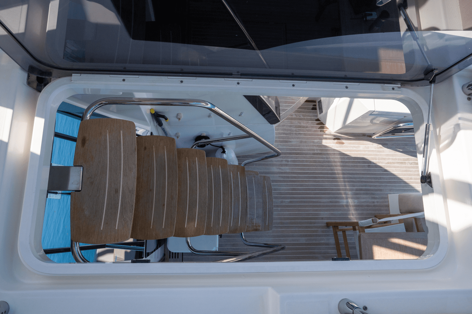 2019 Monte Carlo Yachts MC6 Image Thumbnail #20
