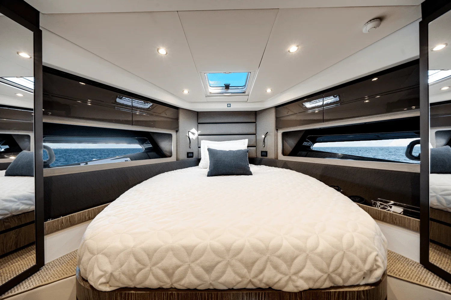 2024 Azimut Atlantis 45 Image Thumbnail #30