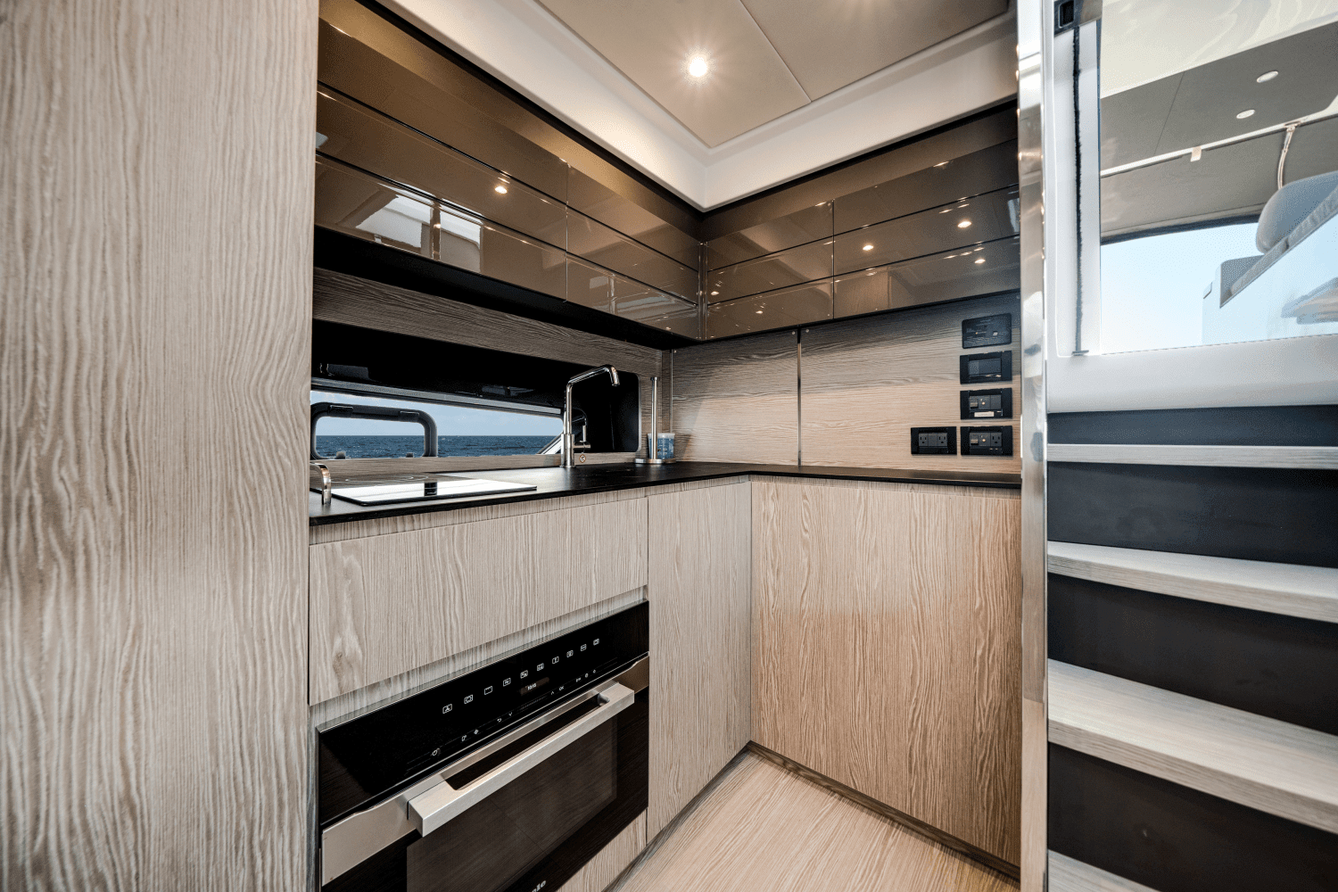 2024 Azimut Atlantis 45 Image Thumbnail #37