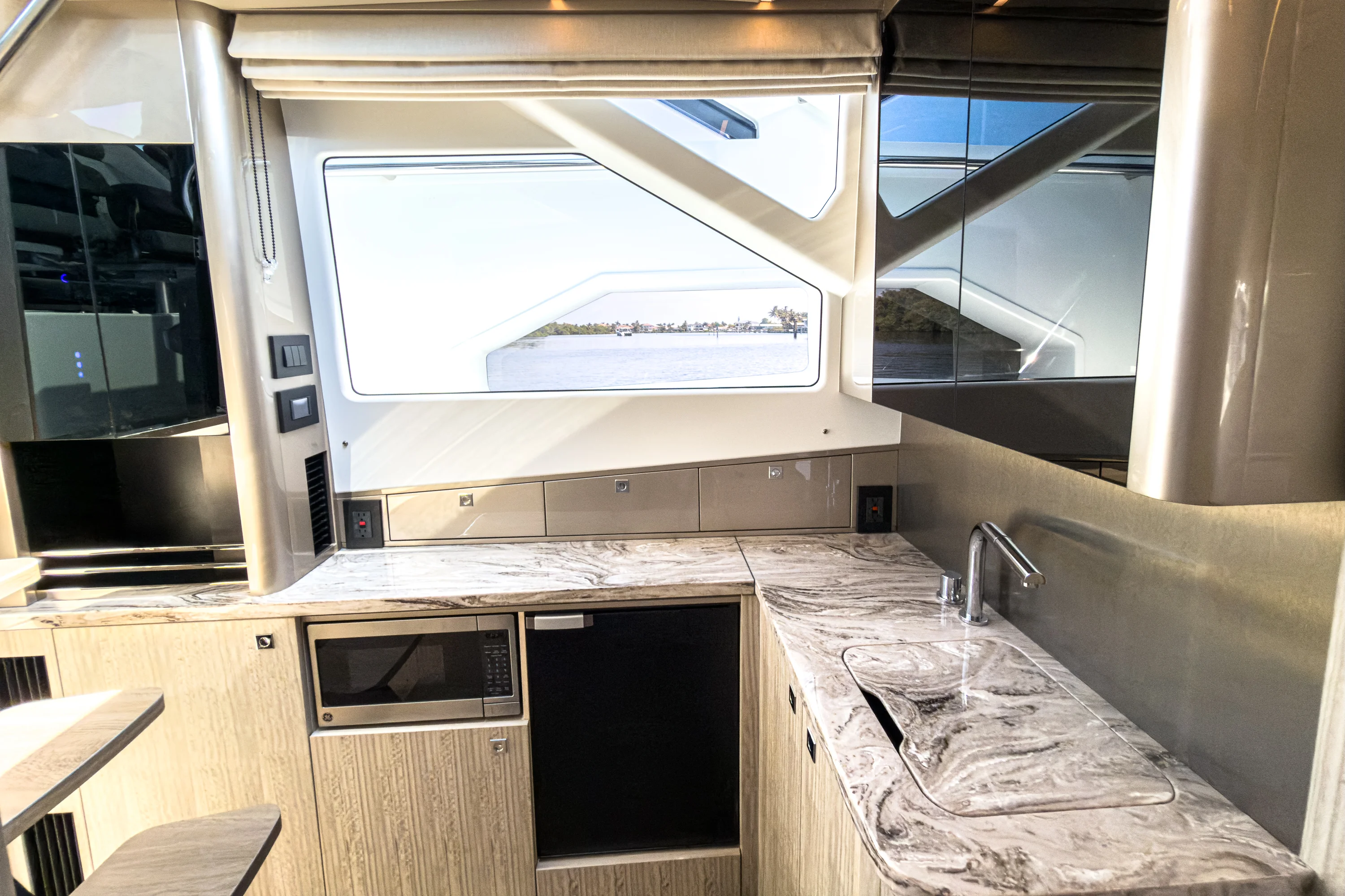2026 Galeon 435 GTO Image Thumbnail #21