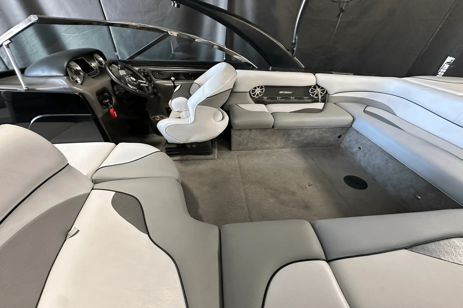 2011 Supra 22V Image Thumbnail #4