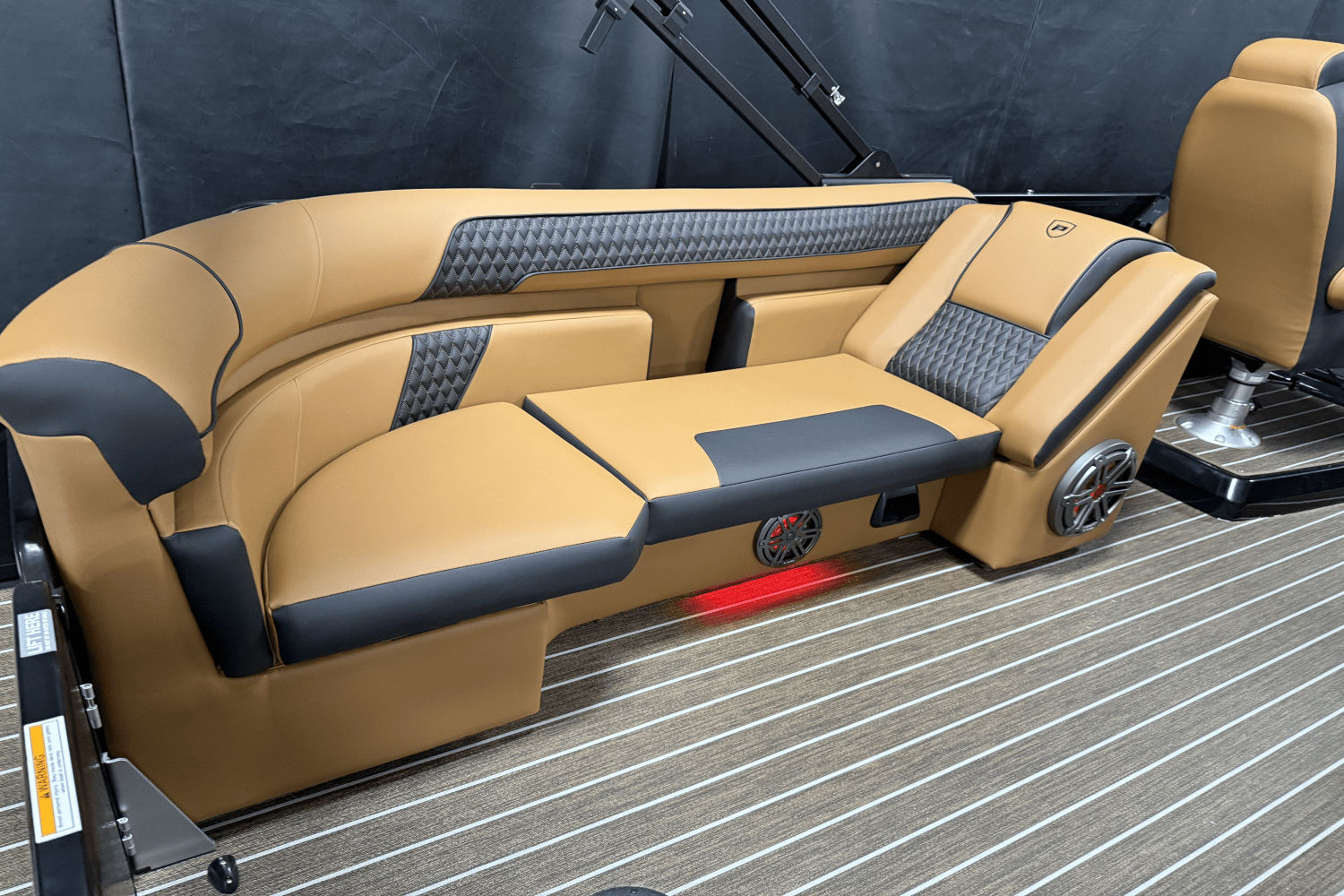 2025 Premier 250 Solaris Sport Image Thumbnail #25
