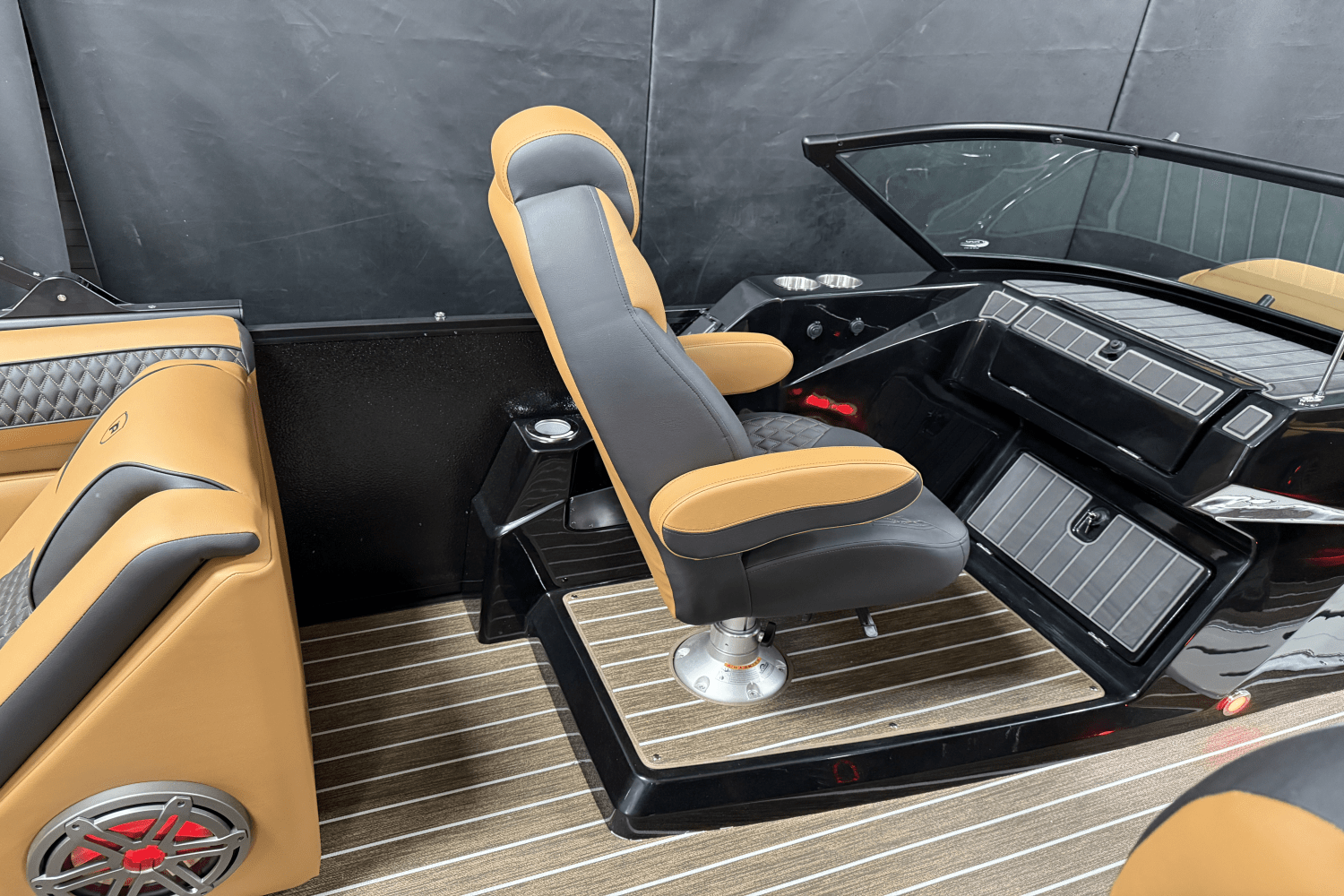 2025 Premier 250 Solaris Sport Image Thumbnail #34