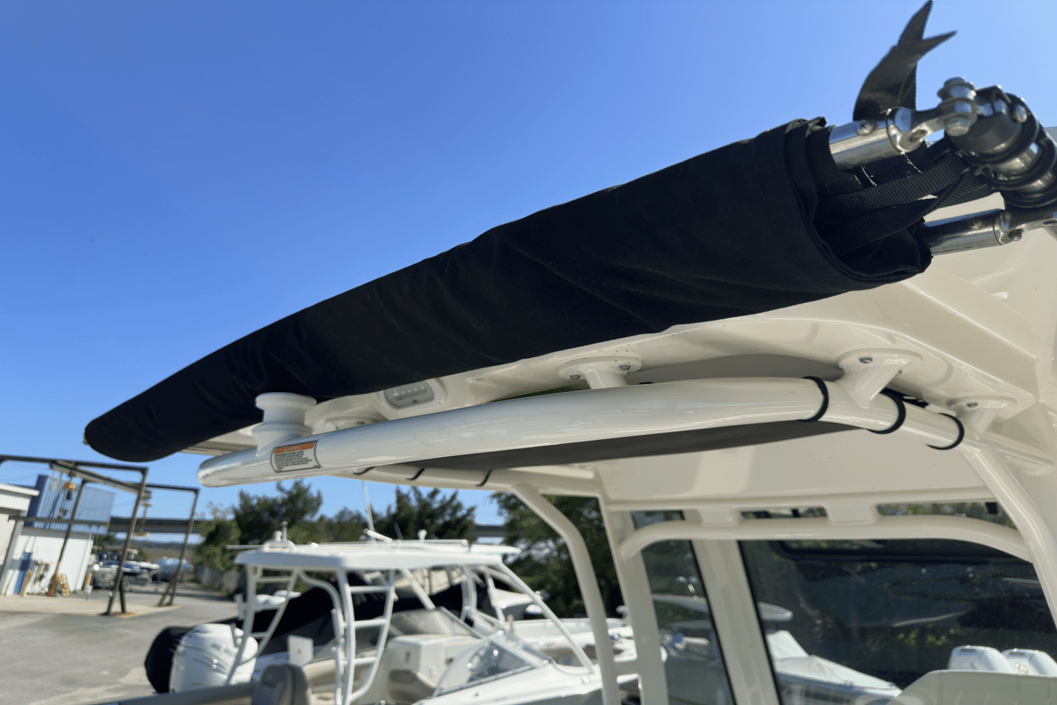 2023 Boston Whaler 28 DAUNTLESS Image Thumbnail #17