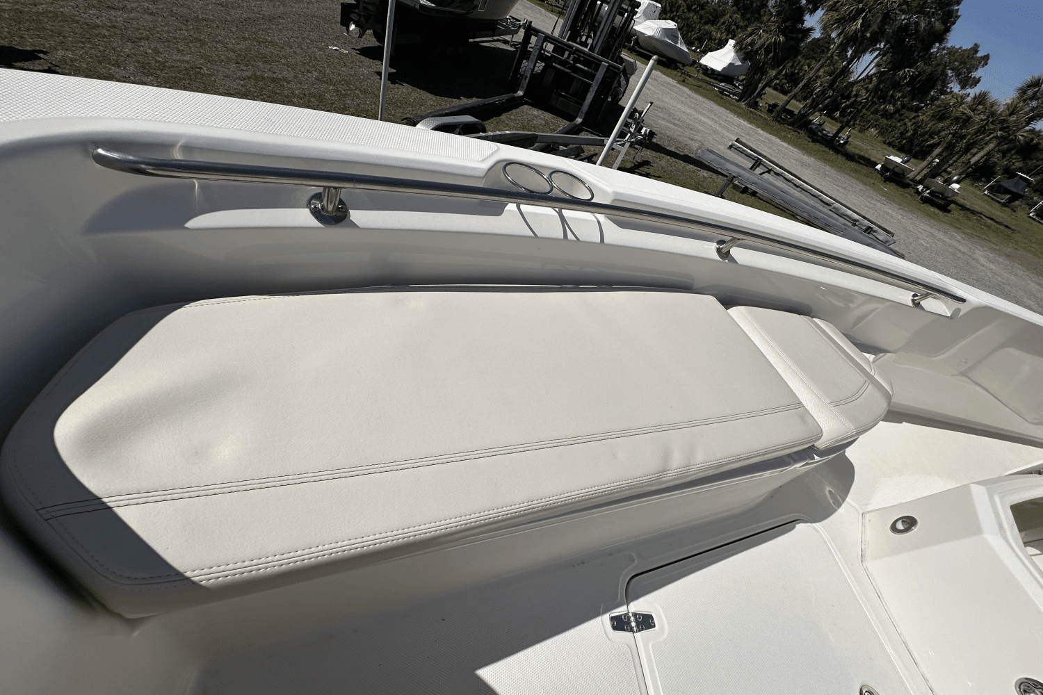 2023 Boston Whaler 28 DAUNTLESS Image Thumbnail #25