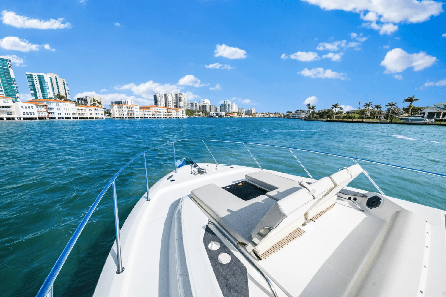 2022 Boston Whaler 405 CONQUEST Image Thumbnail #25