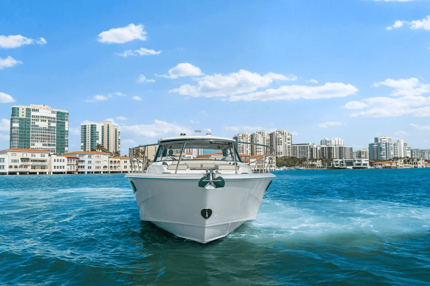 2022 Boston Whaler 405 CONQUEST Image Thumbnail #8