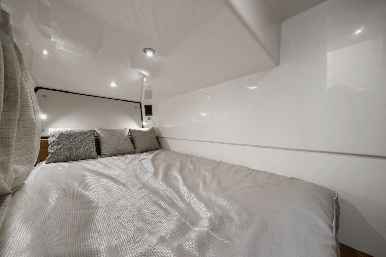 2022 Boston Whaler 405 CONQUEST Image Thumbnail #63