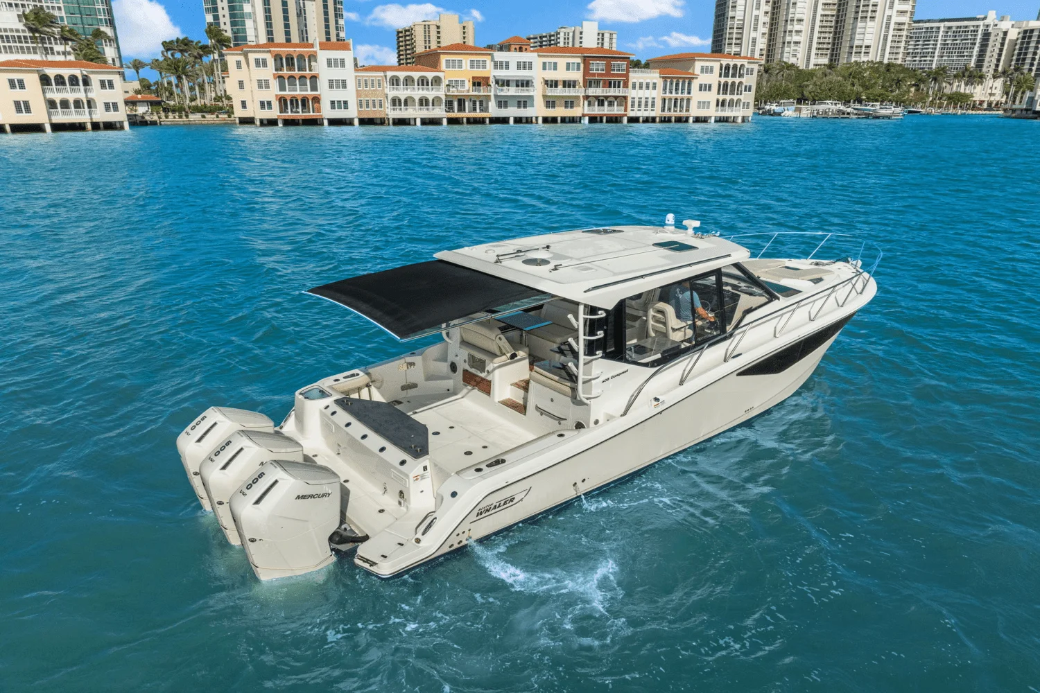 2022 Boston Whaler 405 CONQUEST Image Thumbnail #21