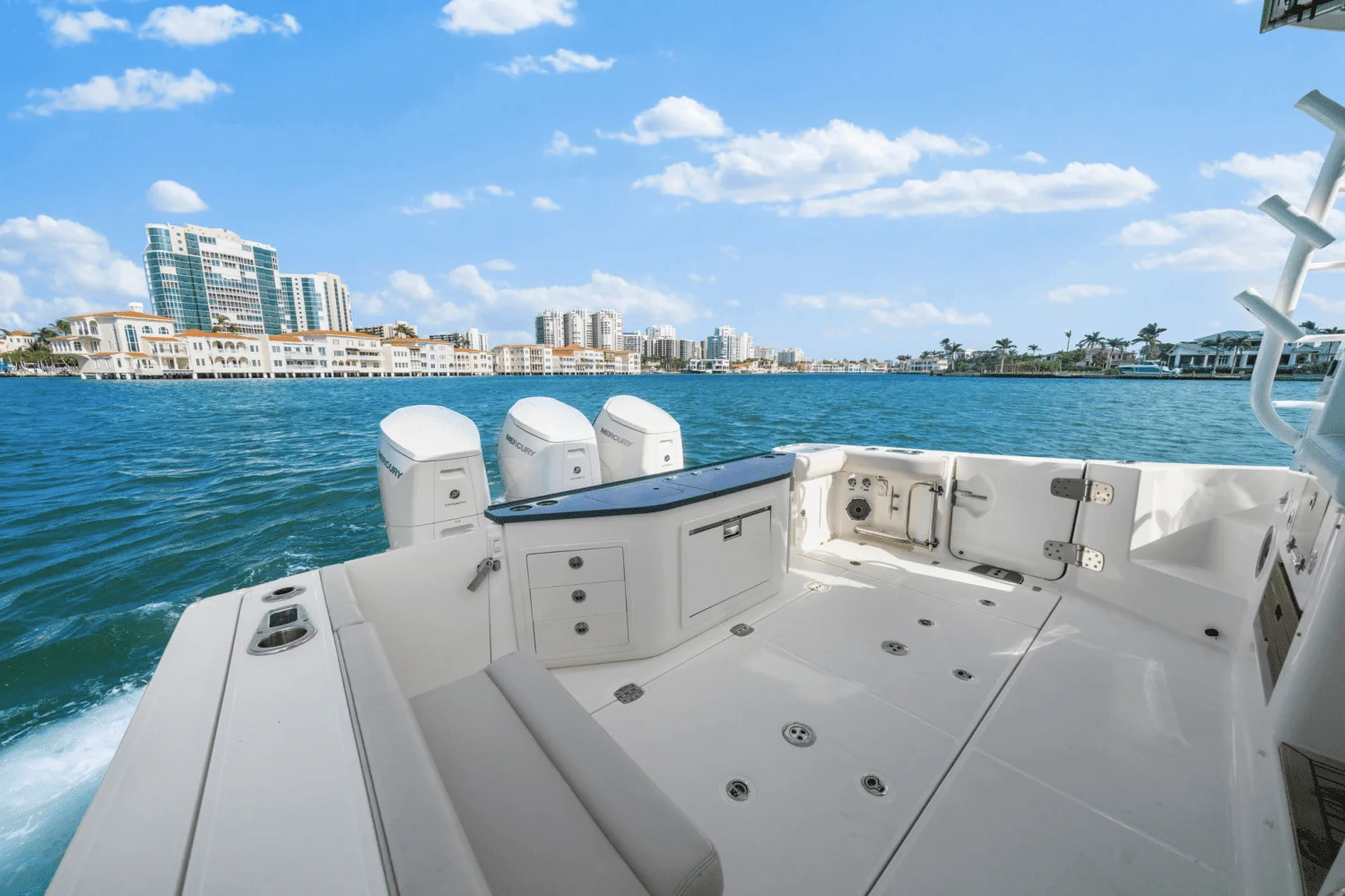 2022 Boston Whaler 405 CONQUEST Image Thumbnail #46