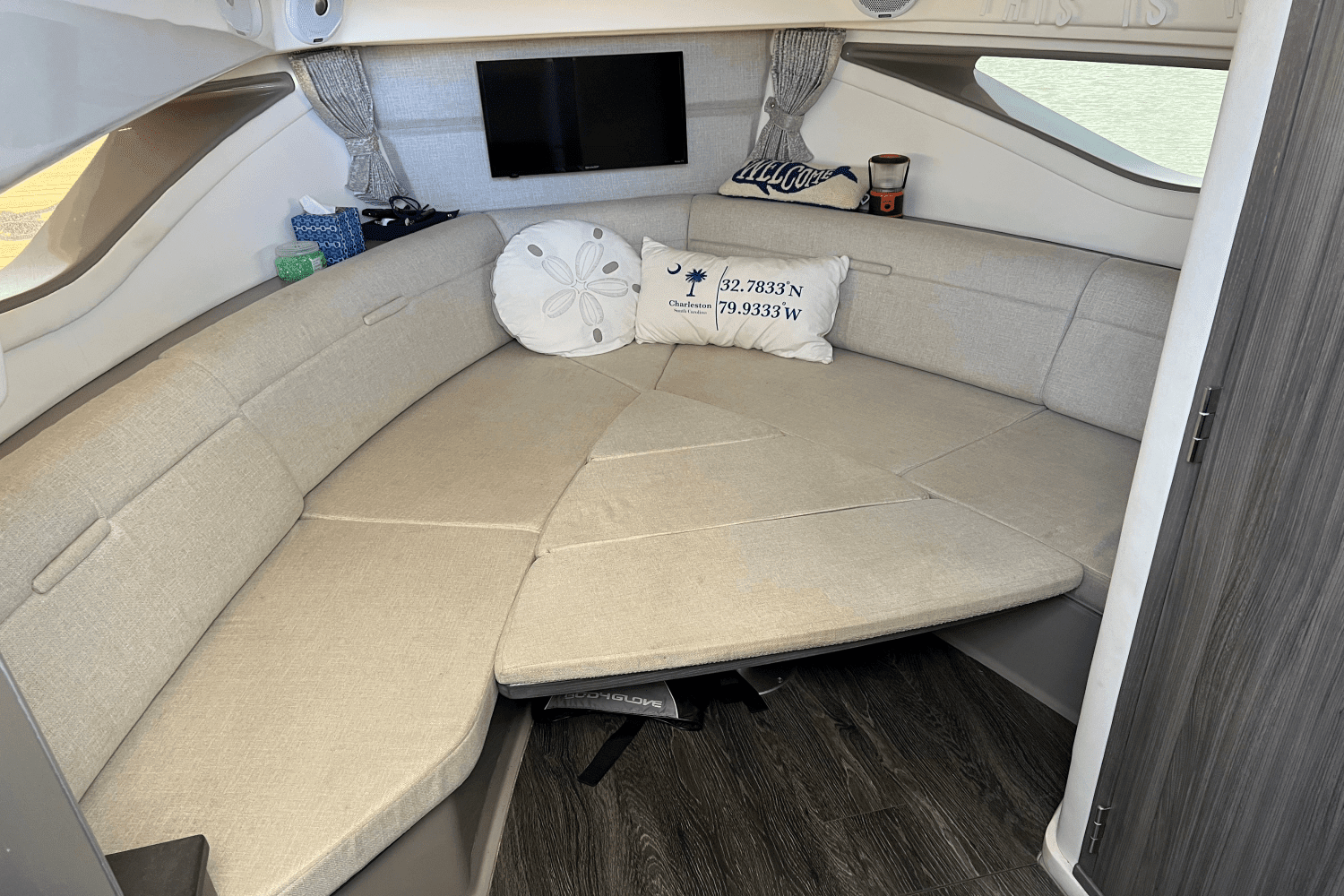 2020 Sea Ray 320 SUNDANCER Image Thumbnail #27